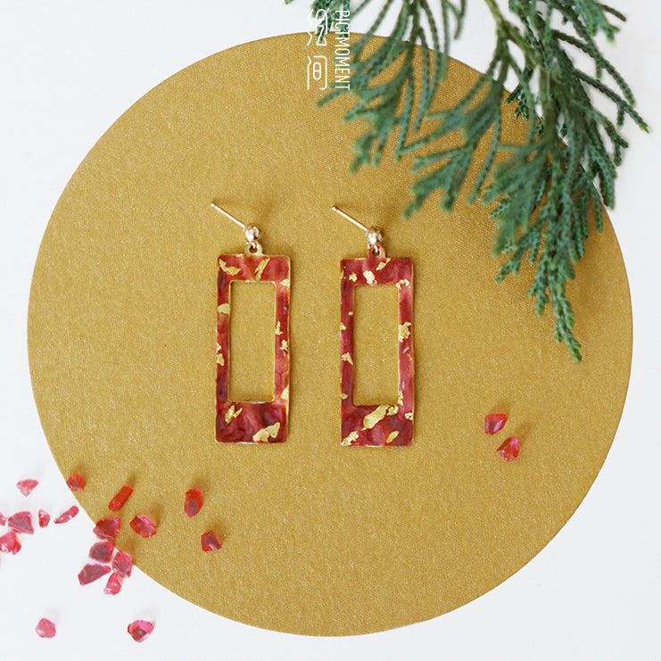 Retro Red Cutout Rectangle Inlaid Gold Stud Drop Earrings - AHED Project